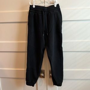 Lululemon Scuba Jogger